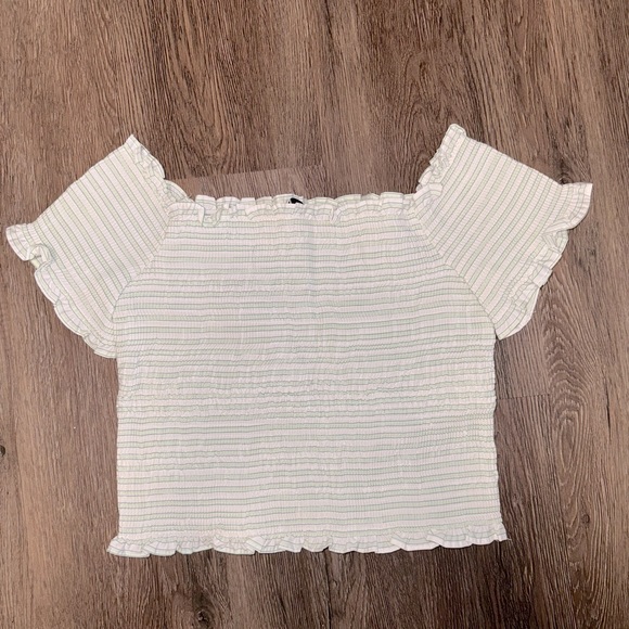 Zara Smock Off the Shoulder White Green Cream Striped Crop Top Size Med - Picture 3 of 9